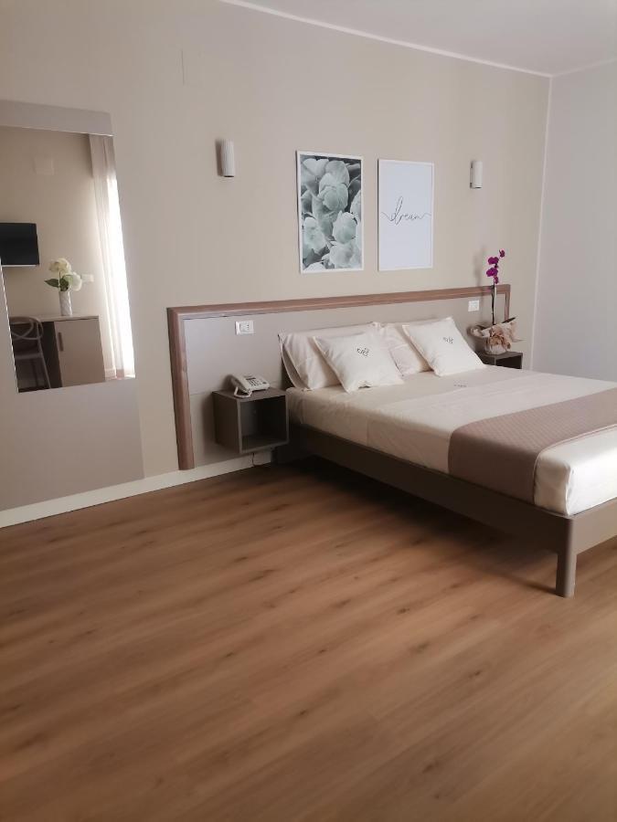 Dimora Donna Dora - Albergo Diffuso San Martino in Pensilis エクステリア 写真