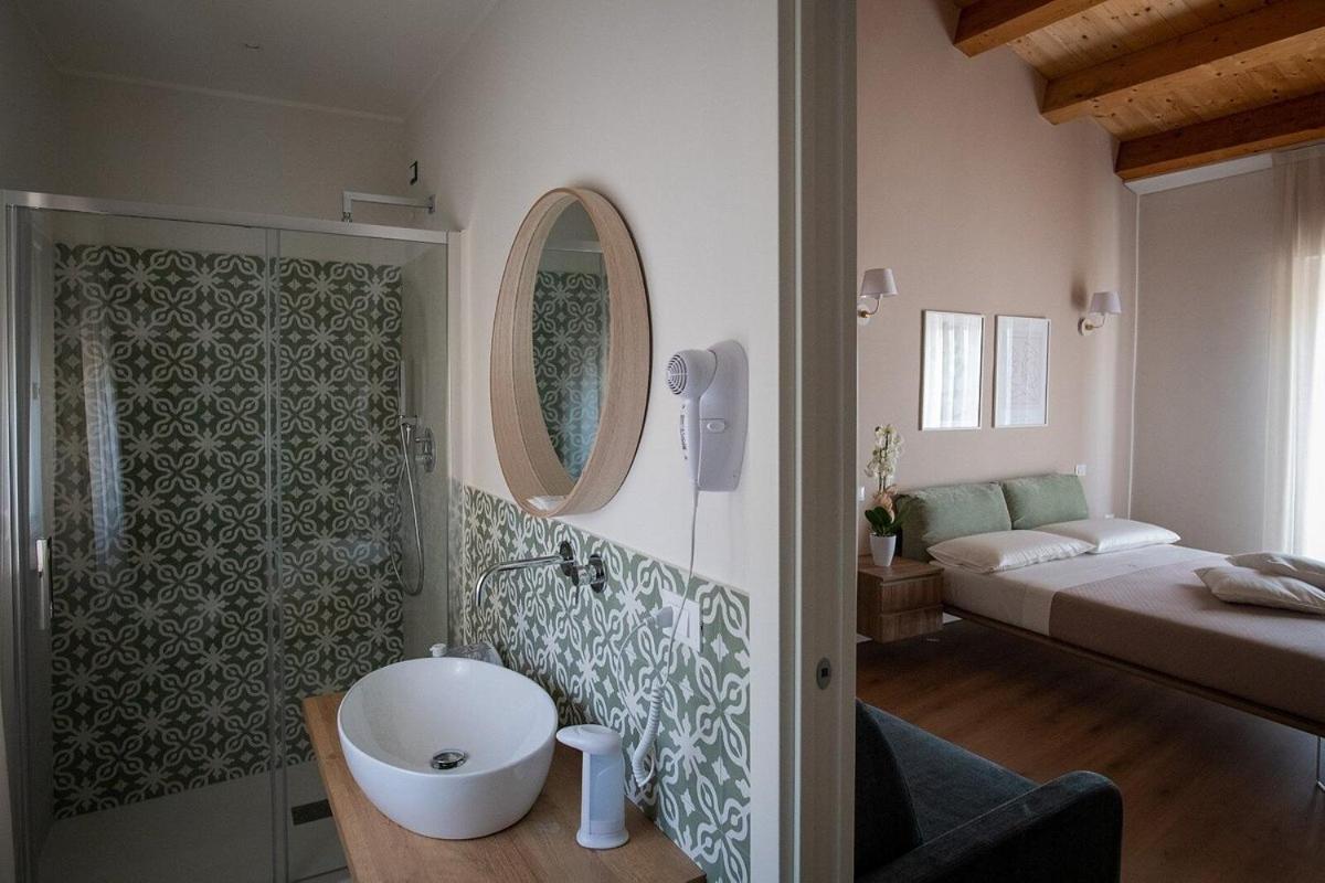 Dimora Donna Dora - Albergo Diffuso San Martino in Pensilis エクステリア 写真